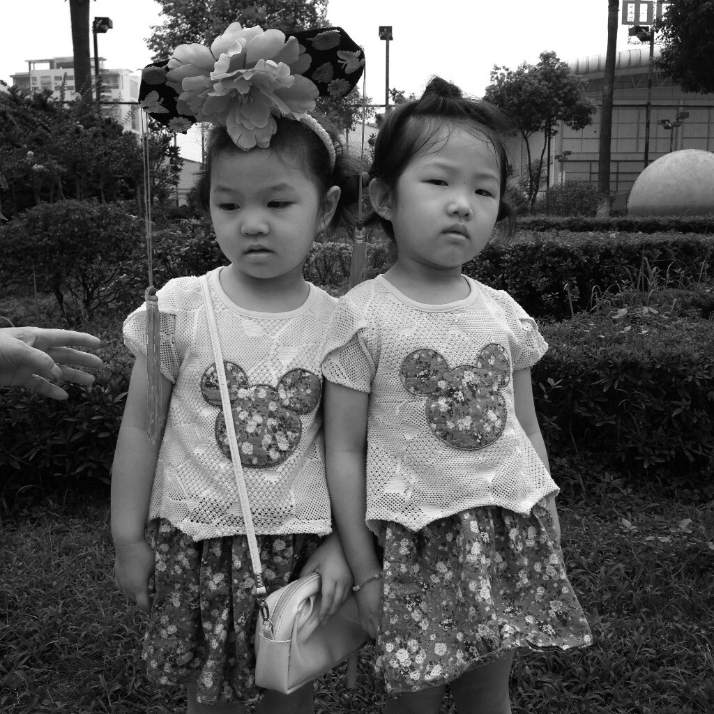 2015年,长沙市贺龙体育馆,双胞胎姐妹。