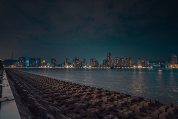 001