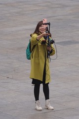203072