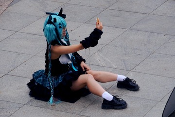 3402