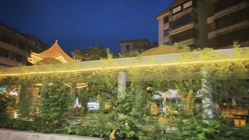 B85639D3-560D-47A4-BAB6-3DE09AF2A09D/L0/001