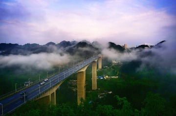 小关大桥之晨