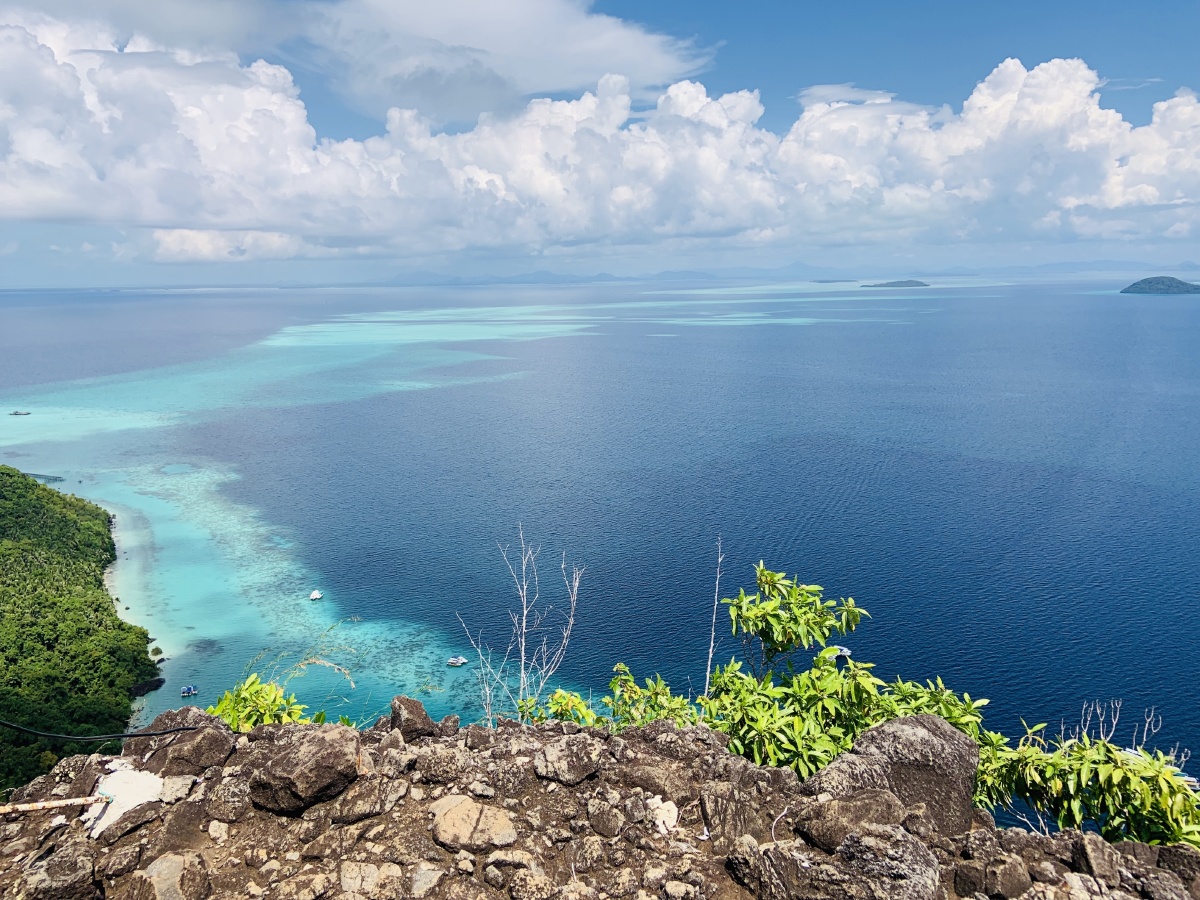 马来西亚亚庇仙本那这里的海令人留恋