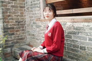 5F18B9F9-BCFF-4AAB-B621-8BC6759E6F69/L0/001