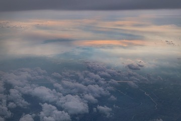 9018