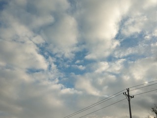 990574