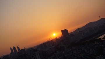 D32E7450-19CF-4184-830E-6E63A525D987/L0/001
