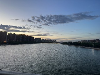 F0095BD3-516C-4438-8E93-1AF5E1B3ED2F/L0/001