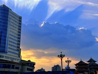C1B02B21-389F-454C-8E85-7300851915CF/L0/001