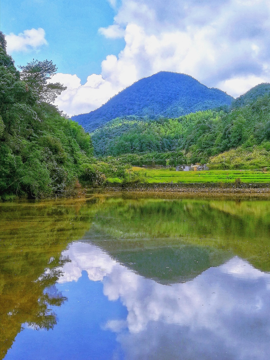 靓丽山涧202008华为p10明溪抓拍