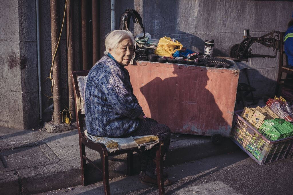 上海，午后的老人。