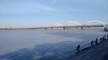 886820