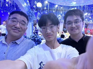 CE011551-7AFB-4E8F-AAE6-8CD94ED503C6/L0/001