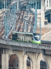 720593