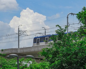 756051