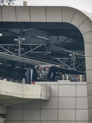 739613