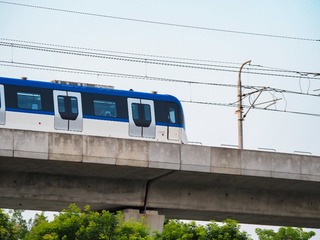 791123