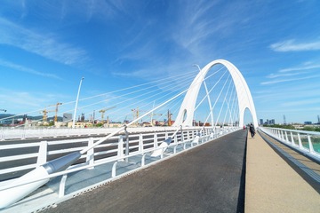 64C05895-1