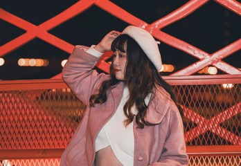 001