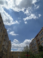 A8B80919-1D42-4226-AC10-AC96472EC3E2/L0/001