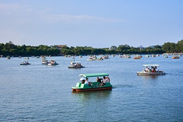 275512AC-77E3-46F4-A94E-EC08462AE5D7/L0/001
