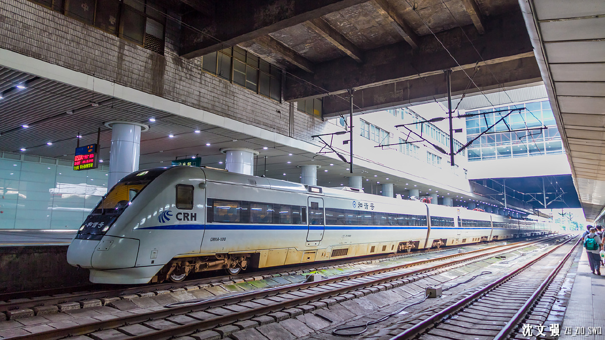广东广州铁路火车    打开微信,使用"扫一扫"即可将网页分享之朋友圈