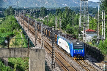 52800