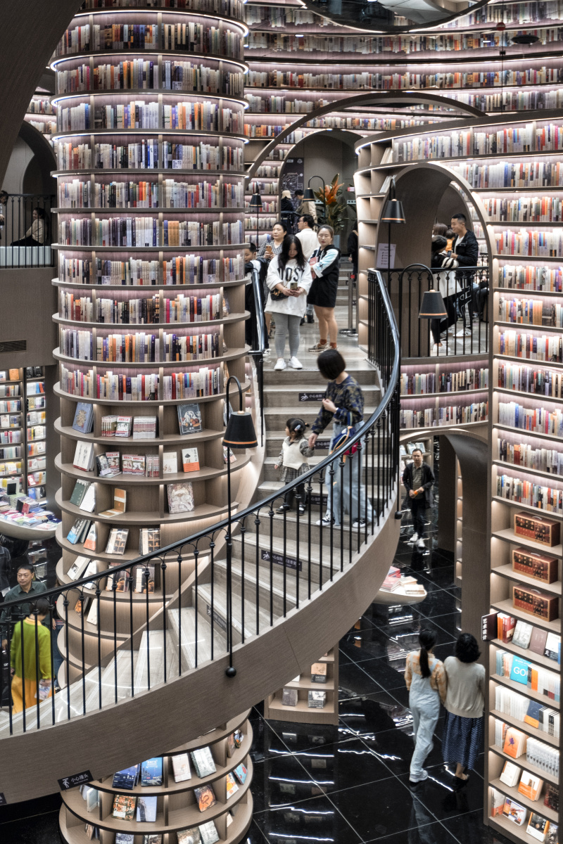 成都新晋网红打卡点都江堰钟书阁