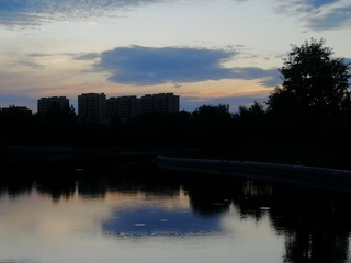 1507912