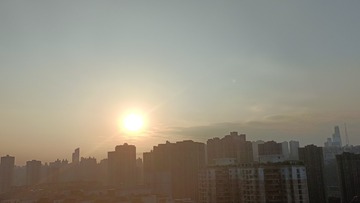 1000018573