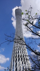 182490