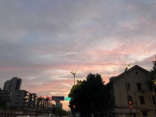 19380742-47EB-4299-9A6A-C4BE7FB7E021/L0/001