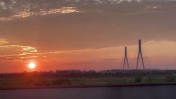 7C1E65DB-AB70-45D4-8BAD-6BF6869B085B/L0/001