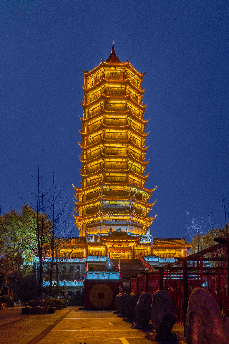 都江堰西蜀财神塔