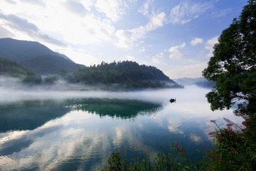 8水天流云小东江