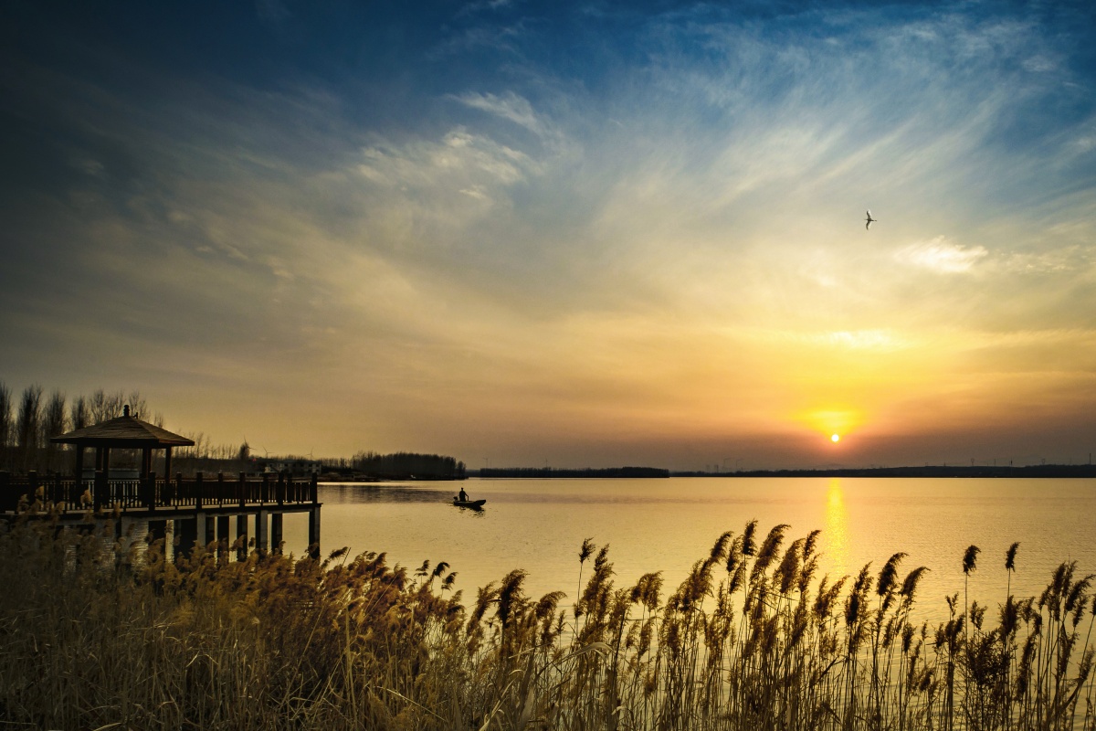 《夕照汤河国家湿地公园》