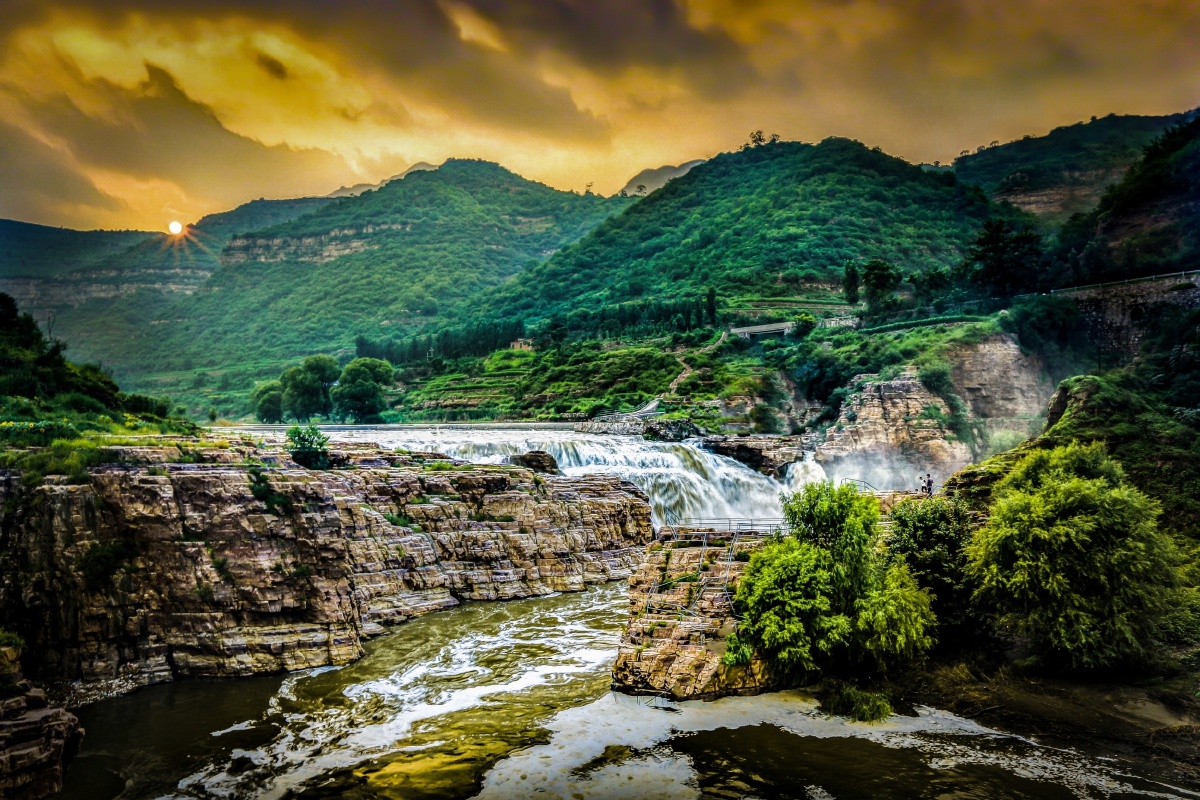 拍摄于河南省林州市漳河落丝潭风景区.