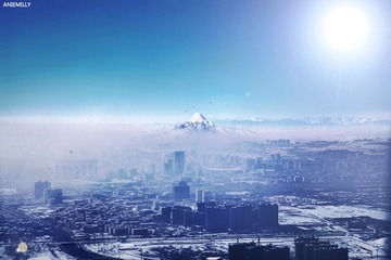 乌鲁木齐的雪山