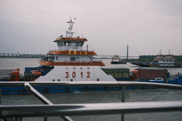 2C8E20B1-D334-4629-AC68-617B42E8A1E8/L0/001