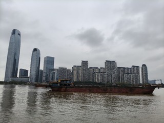 1000012581