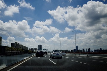 031E541B-4E7F-453D-B9B6-765CEF1BCDA1/L0/001
