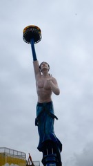 20127