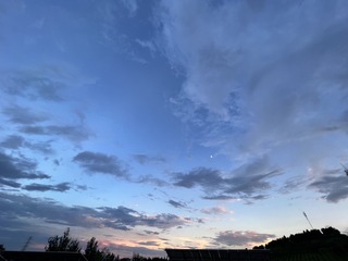 3C1F2719-4C4F-4A6E-8259-42311BF41063/L0/001