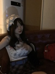 7880F08B-DC36-4FAD-8B79-2F5E15F519FF/L0/001
