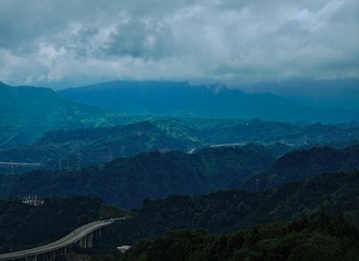 F4B13C2F-8073-4F67-BE26-E8C3CA3B09F7/L0/001