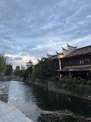 17661427-3C25-463C-8BA5-2CB0FA4A4413/L0/001