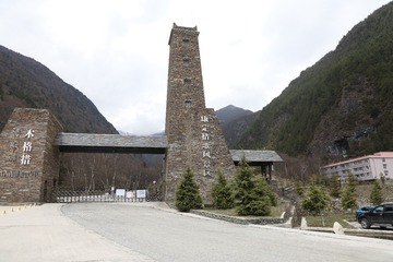91763