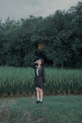 001
