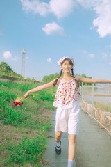 B2D8C28C-CB9D-4BFB-B37F-C600C1B2CECA/L0/001