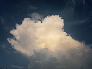 F9D39145-211E-42A1-B3C1-8C65436BF69D/L0/001